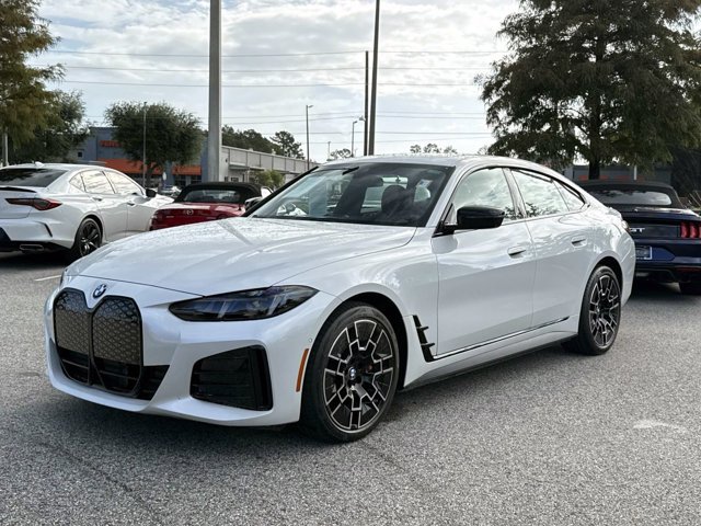 Used 2026 BMW i4 eDrive40 w/ M Sport Package RWD image 7