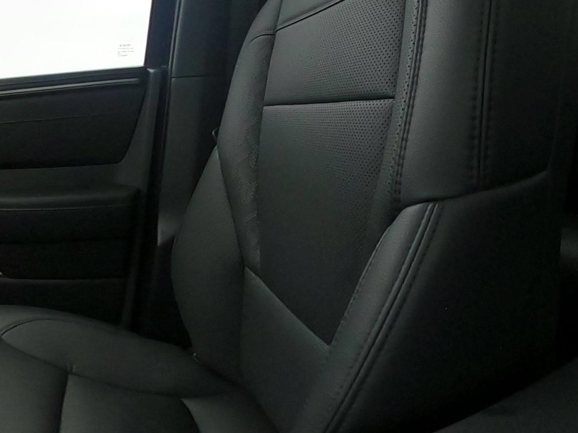 Used 2025 Toyota Tundra Limited AWD/4WD image 28