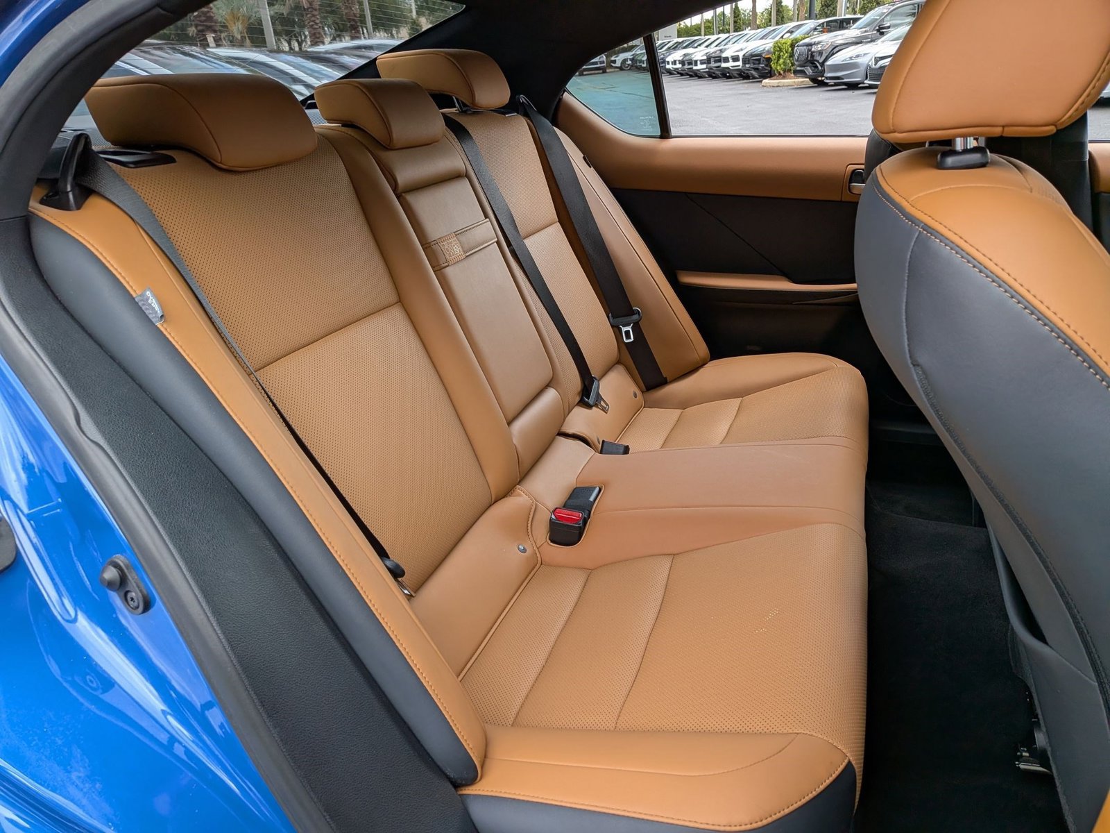 Used 2023 Lexus IS 300 w/ Comfort Package RWD image 18