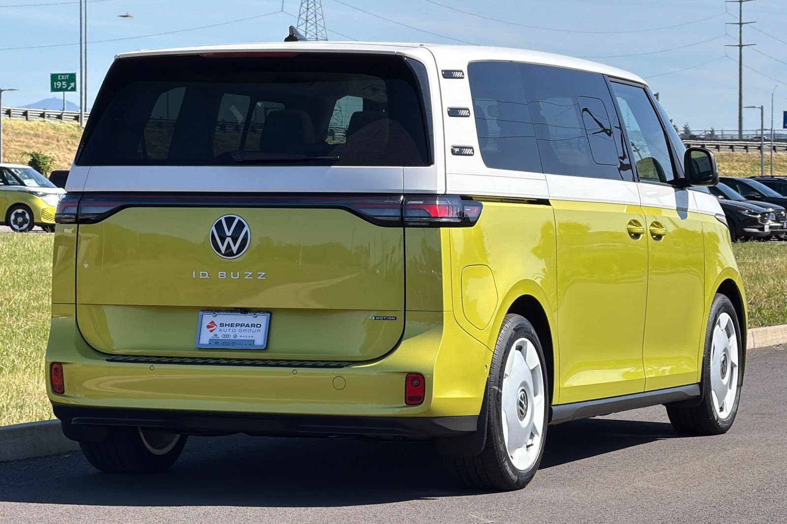 New 2025 Volkswagen ID. Buzz 1st Edition AWD/4WD image 3