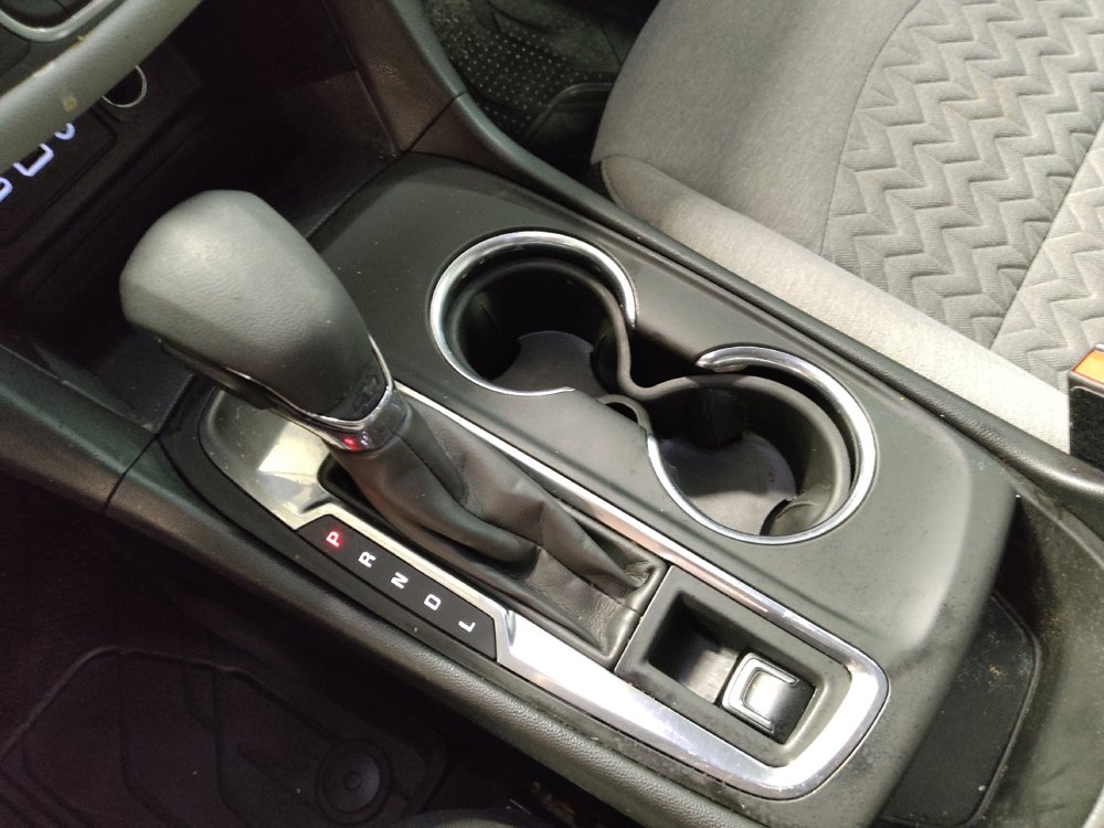 Used 2022 Chevrolet Equinox LS w/ LS Convenience Package image 26