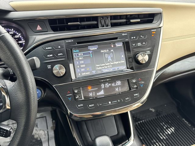 Certified 2018 Toyota Avalon Limited image 17