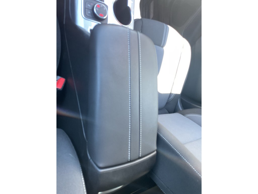 Used 2025 Chevrolet Blazer LT w/ Midnight/Sport Edition AWD/4WD image 38