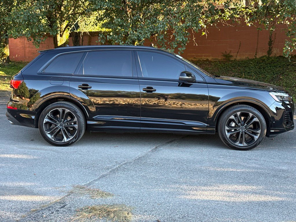 Used 2026 Audi Q7 3.0T Premium Plus w/ Premium Plus Package AWD/4WD image 5