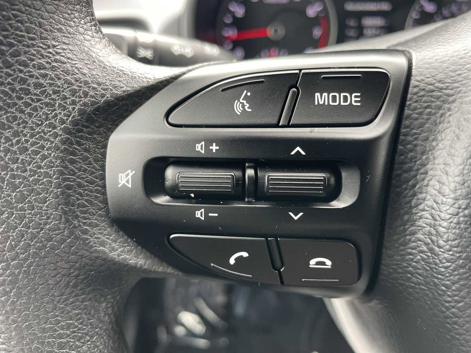 Used 2023 Kia Rio S w/ Technology Package image 14