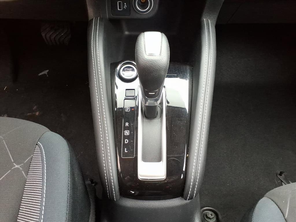 Used 2018 Nissan Kicks SV image 22