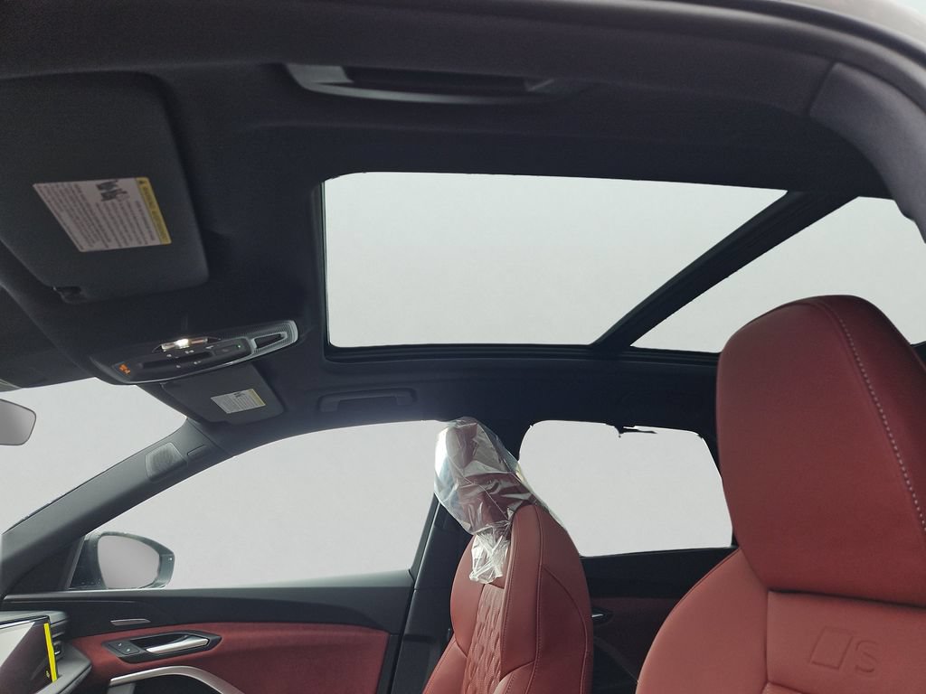 New 2026 Audi SQ5 Prestige AWD/4WD image 8