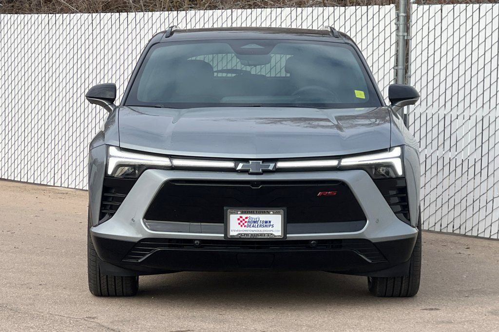New 2026 Chevrolet Blazer EV RS w/ Super Cruise Package AWD/4WD image 6