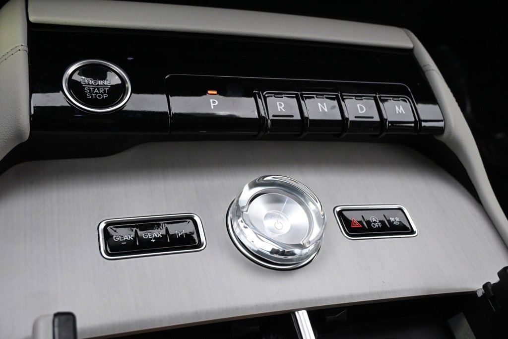 New 2025 Lincoln Navigator Reserve image 28