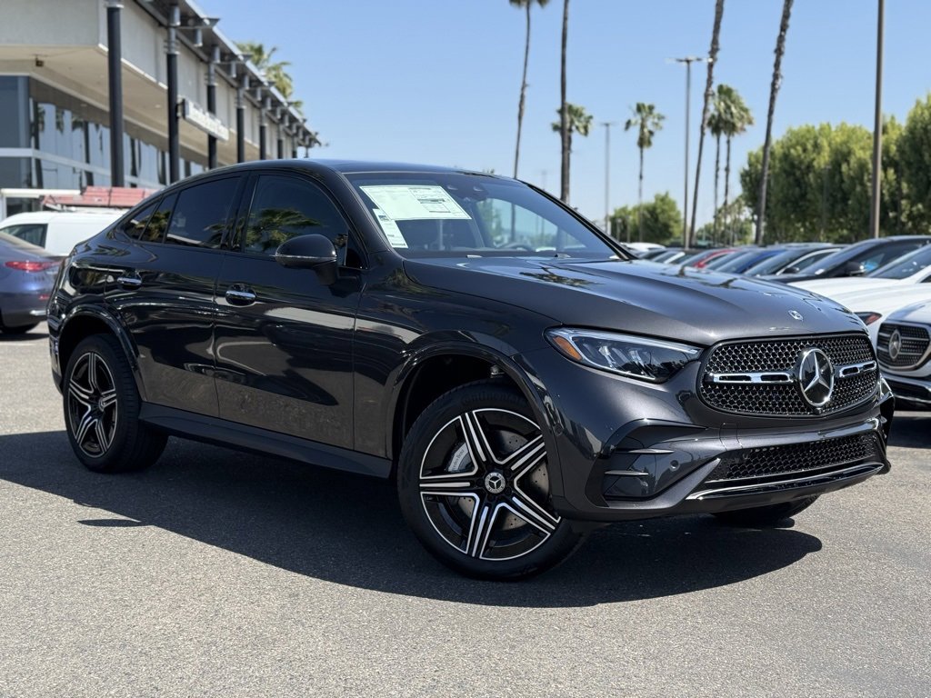New 2025 Mercedes-Benz GLC 300 4MATIC