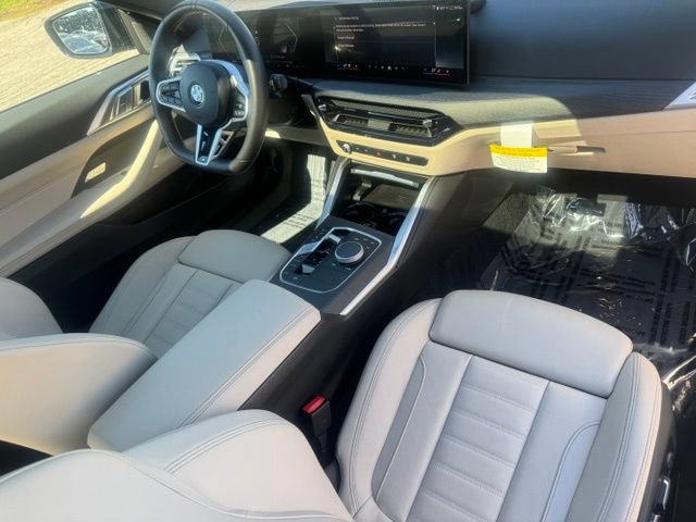 Certified 2026 BMW 430i xDrive Coupe w/ M Sport Package AWD/4WD image 28