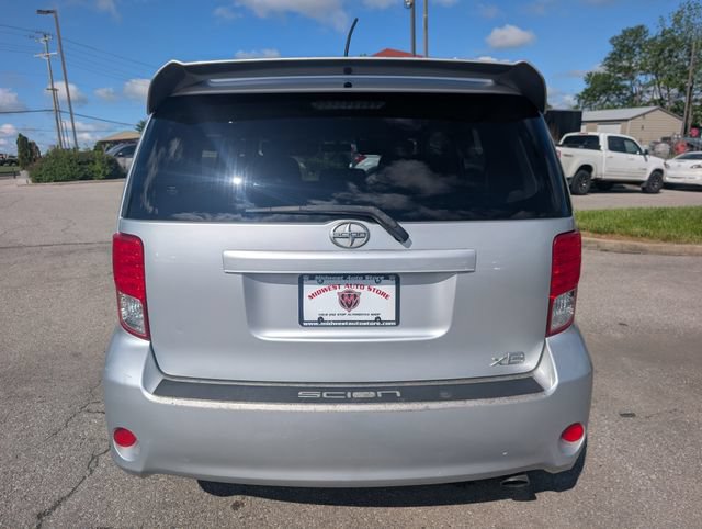 Used 2012 Scion xB FWD image 5