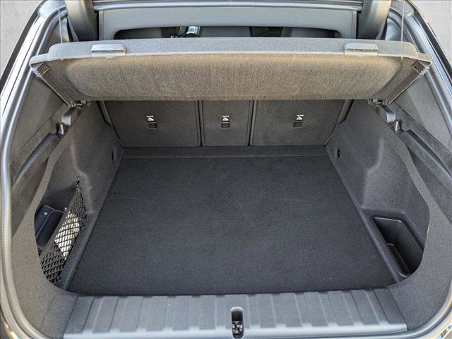 Used 2025 BMW X2 xDrive28i w/ Premium Package image 6