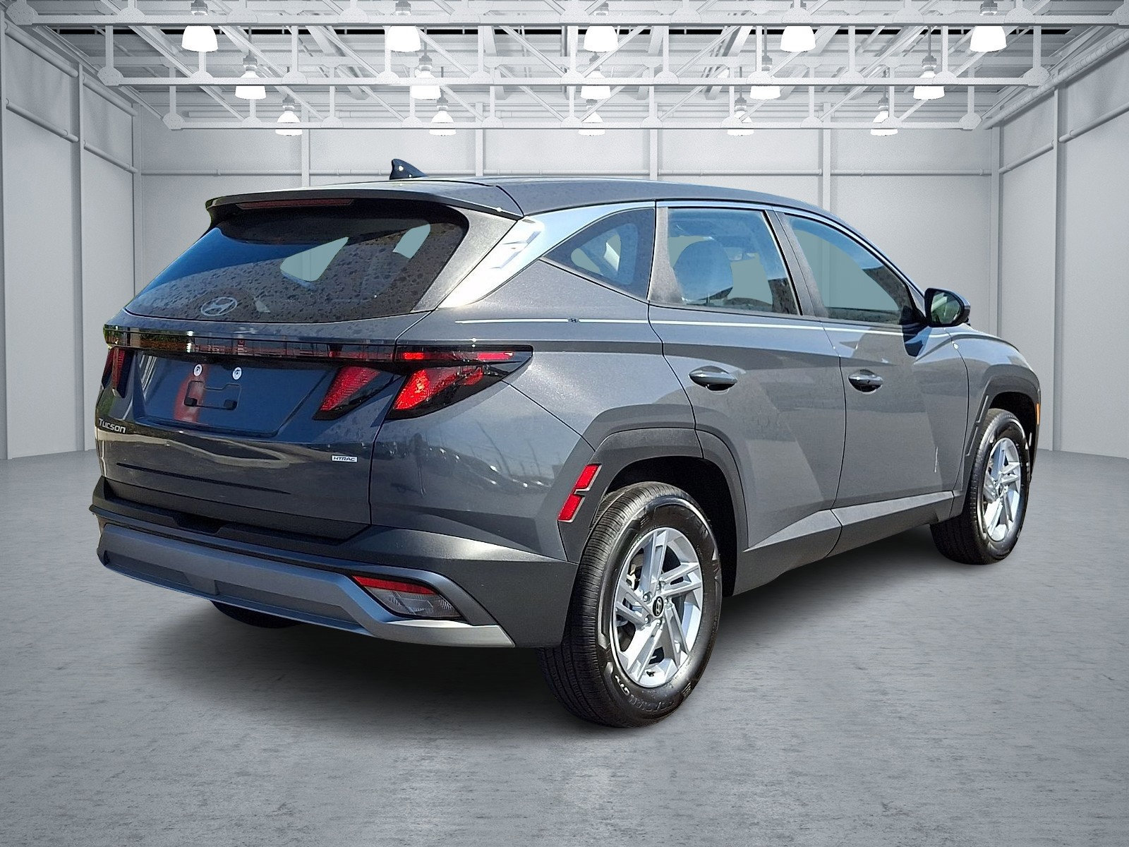 Certified 2025 Hyundai Tucson SE image 6