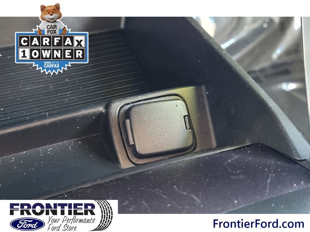 Used 2016 Ford Fusion SE image 22