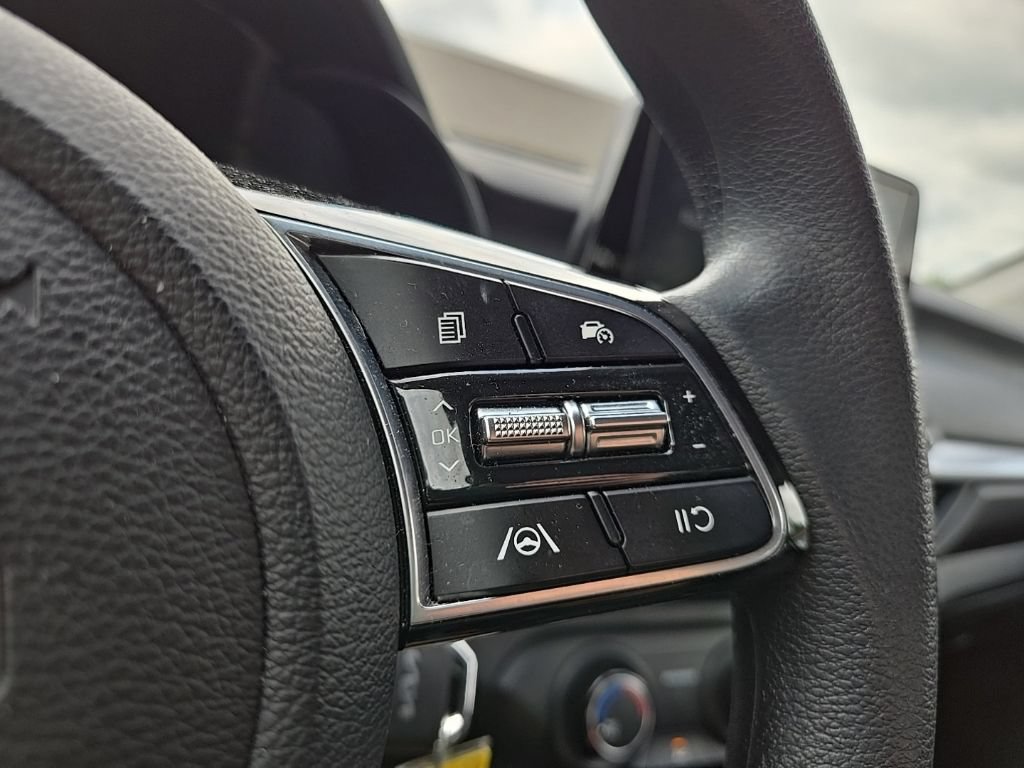 Certified 2023 Kia Forte LXS FWD image 15