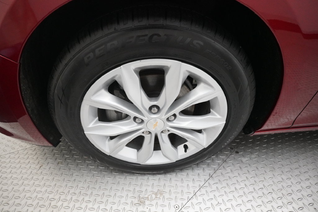 Used 2025 Chevrolet Malibu LT FWD image 24