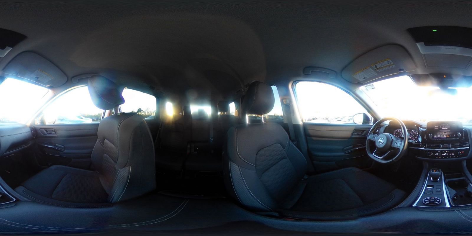 Used 2025 Nissan Pathfinder SV image 40