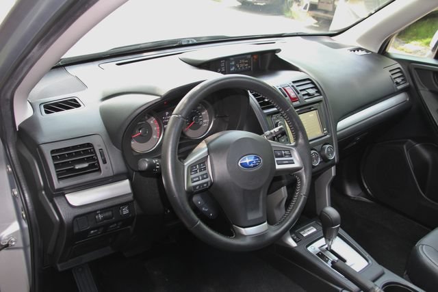 Used 2014 Subaru Forester 2.5i Limited AWD/4WD image 21