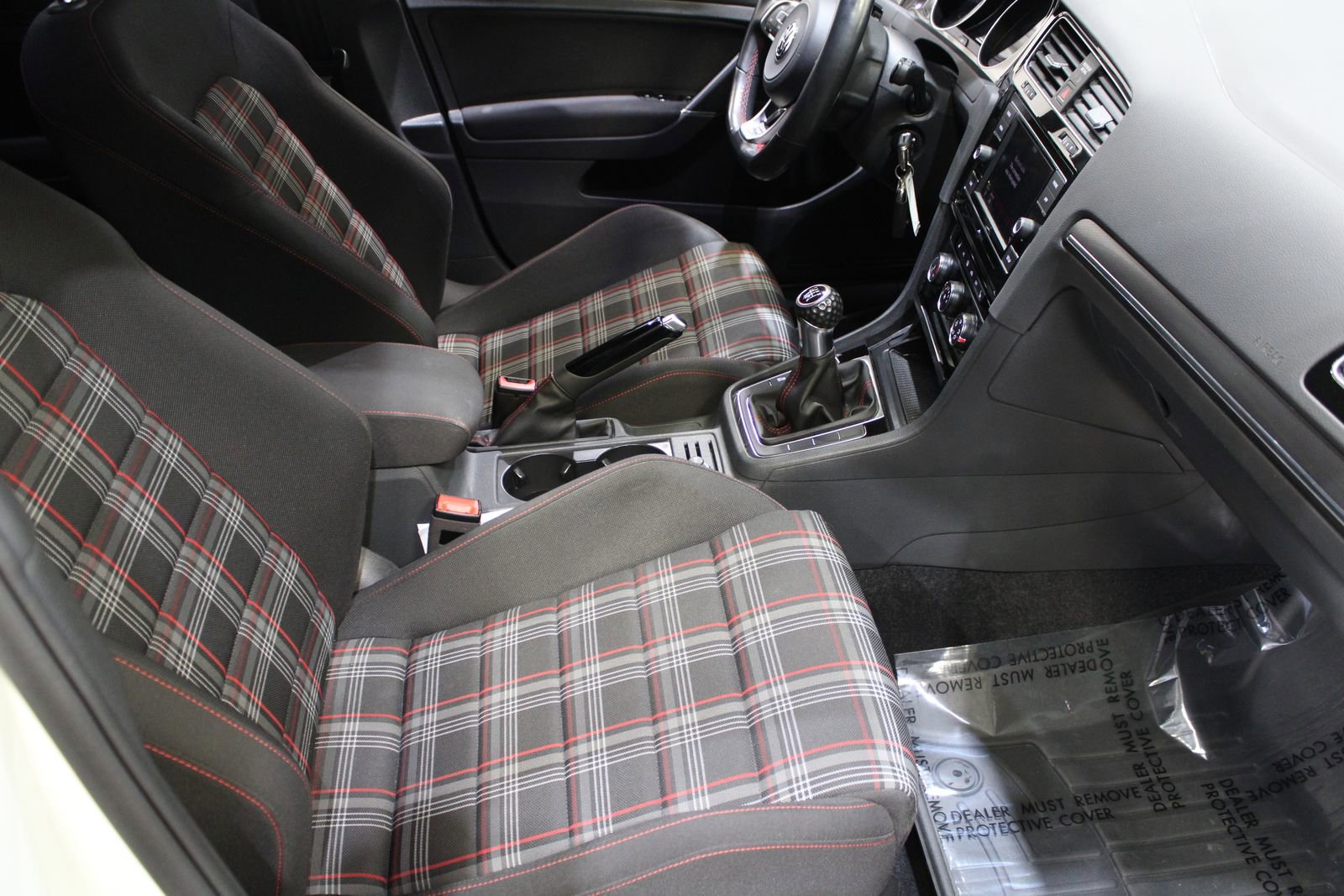 Used 2018 Volkswagen GTI S image 32