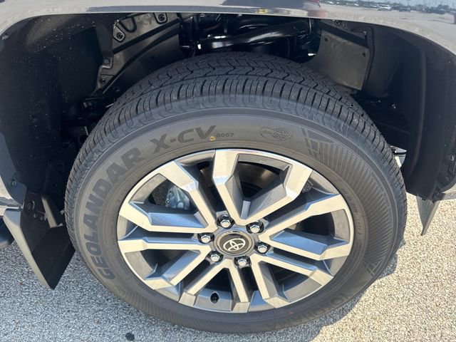New 2026 Toyota 4Runner Limited AWD/4WD image 10