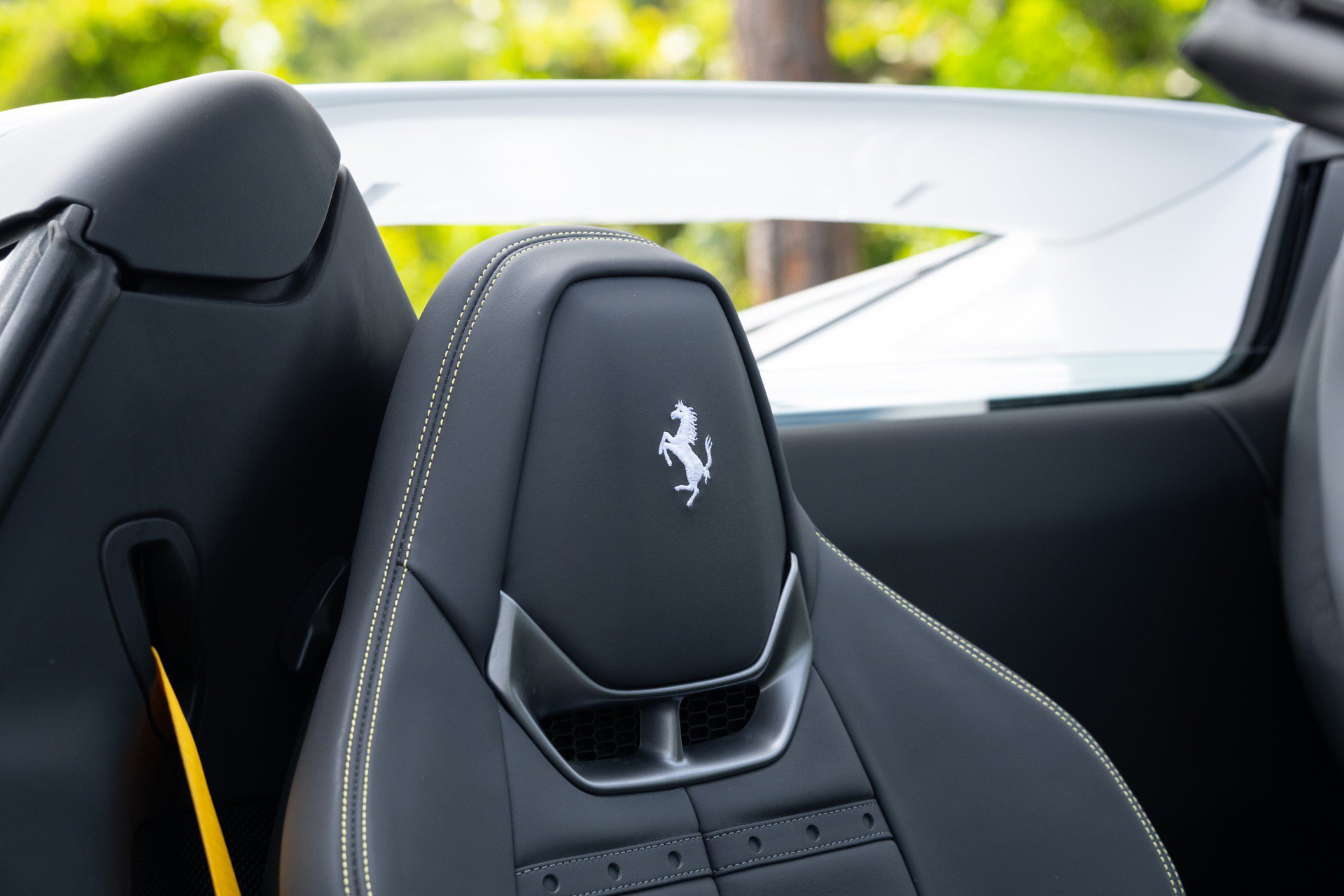 Used 2024 Ferrari 296 GTS RWD image 66