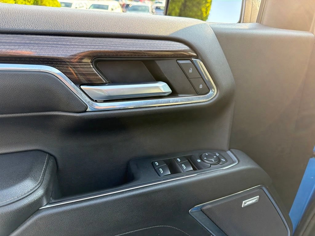 Used 2024 Chevrolet Silverado 1500 LT Trail Boss w/ LT Trail Boss Premium Package AWD/4WD image 16