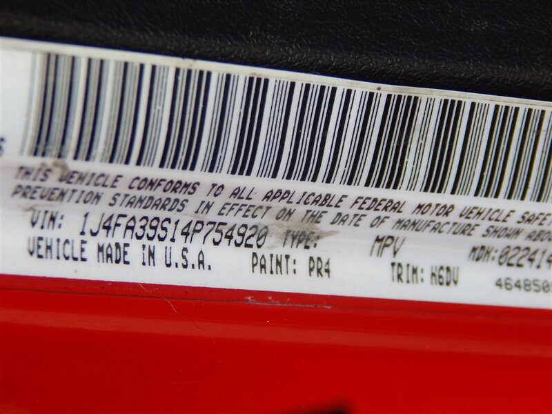 Used 2004 Jeep Wrangler X AWD/4WD image 31