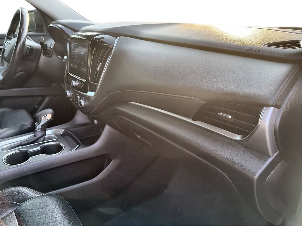 Certified 2021 Chevrolet Traverse LT AWD/4WD image 30