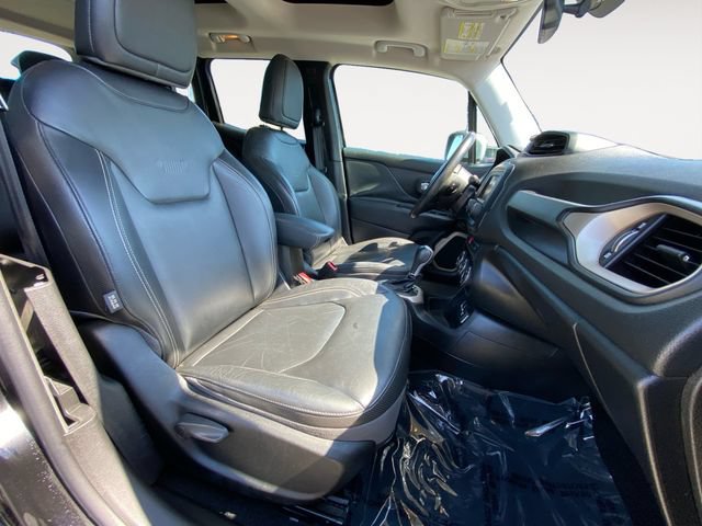 Used 2016 Jeep Renegade Limited w/ Safety & Security Group FWD image 15