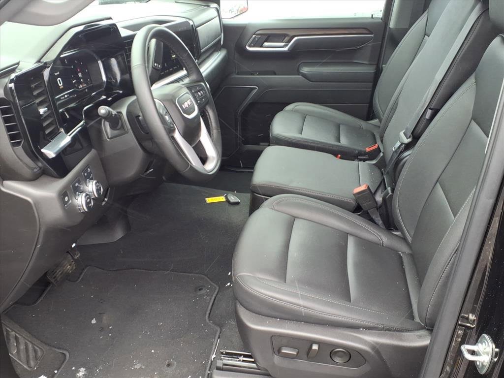 Certified 2025 GMC Sierra 1500 SLT image 11