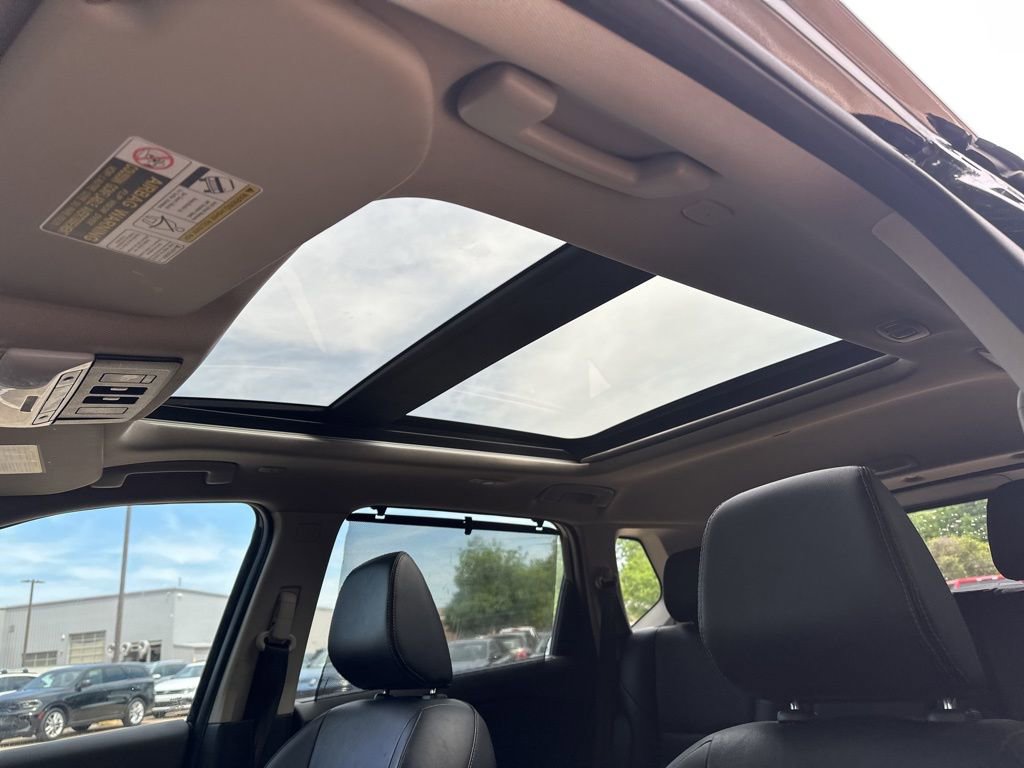 Used 2023 Nissan Rogue SL w/ SL Premium Package FWD image 28