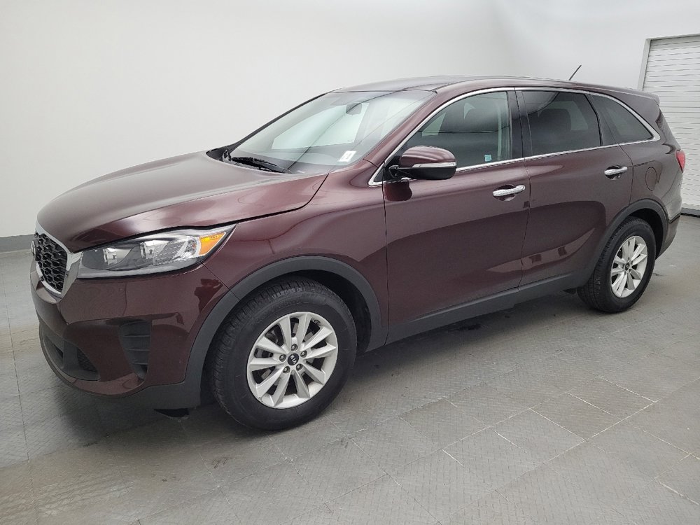 Used 2020 Kia Sorento LX image 2