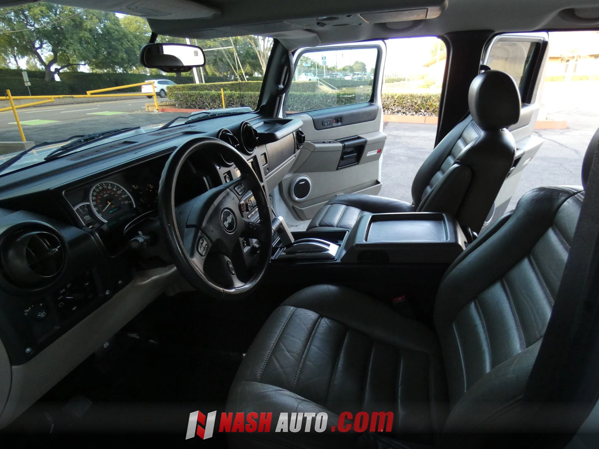 Used 2005 HUMMER H2 w/ Preferred Equipment Group AWD/4WD image 45
