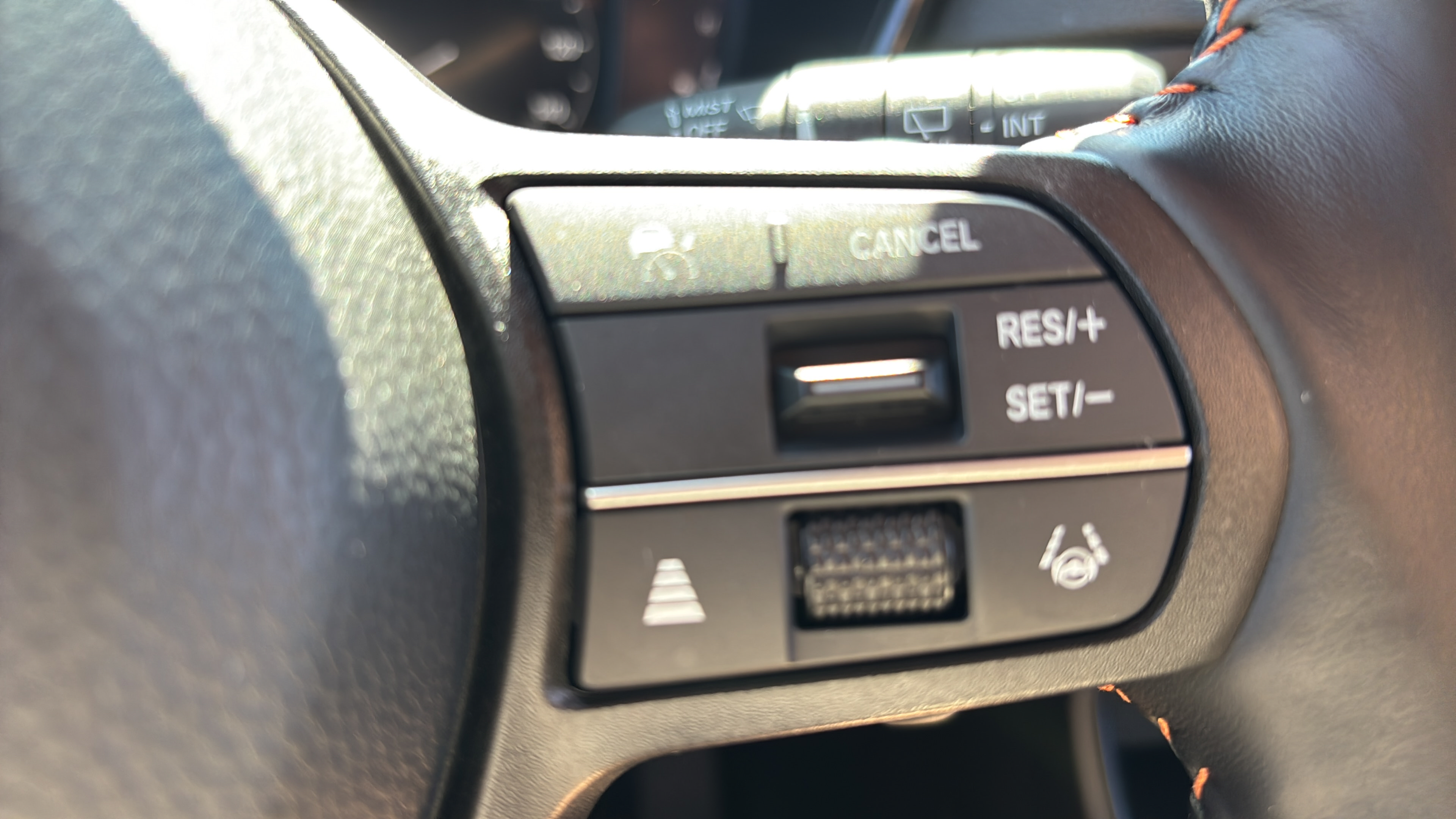 Used 2026 Honda CR-V TrailSport image 32
