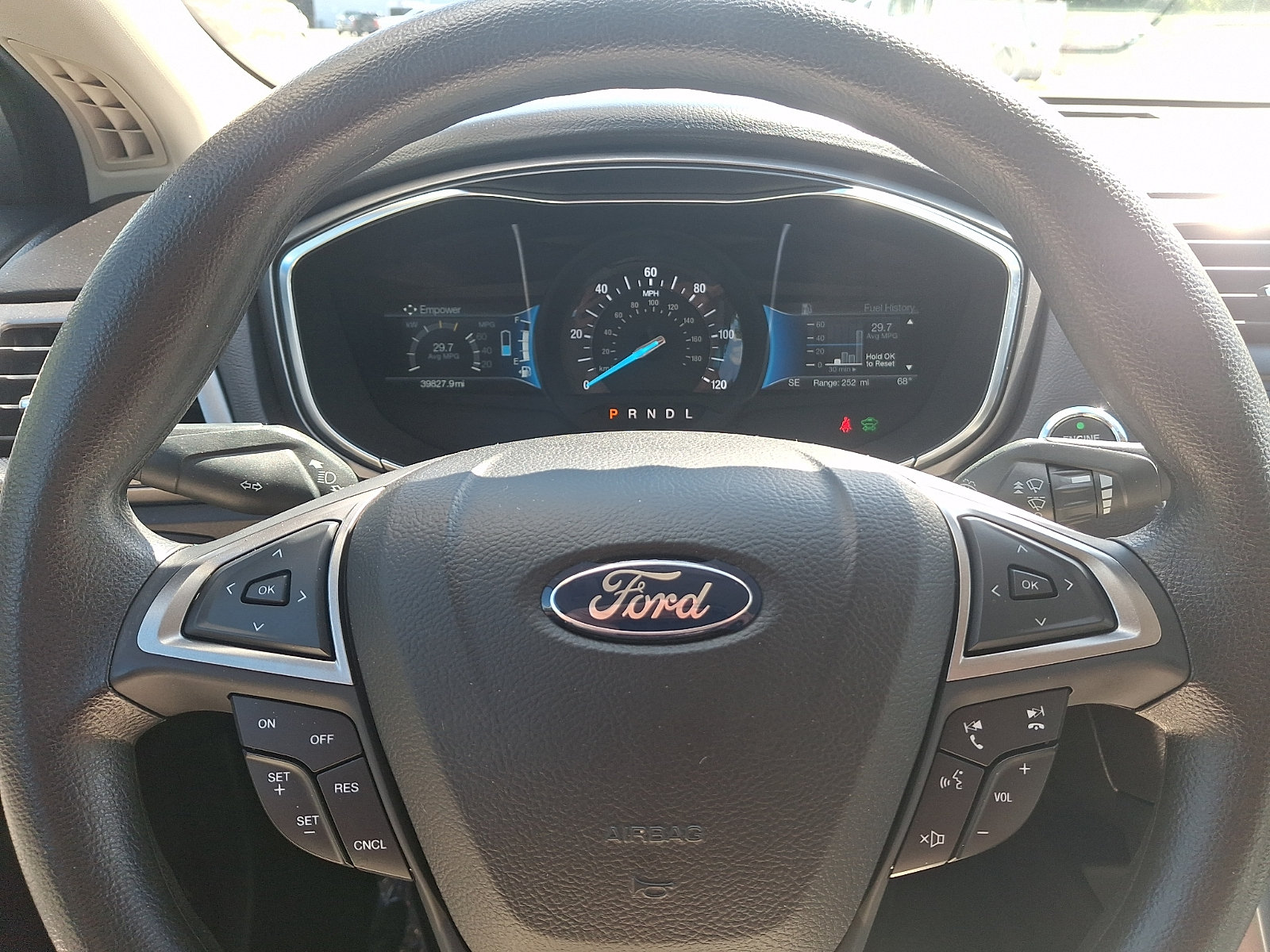 Used 2017 Ford Fusion S FWD image 19