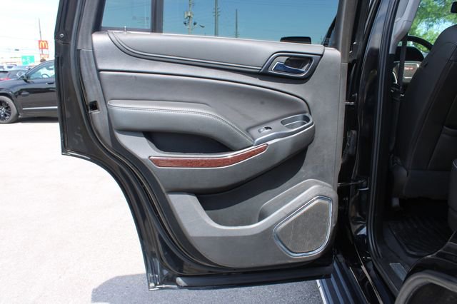 Used 2019 GMC Yukon SLT w/ Open Road Package AWD/4WD image 30
