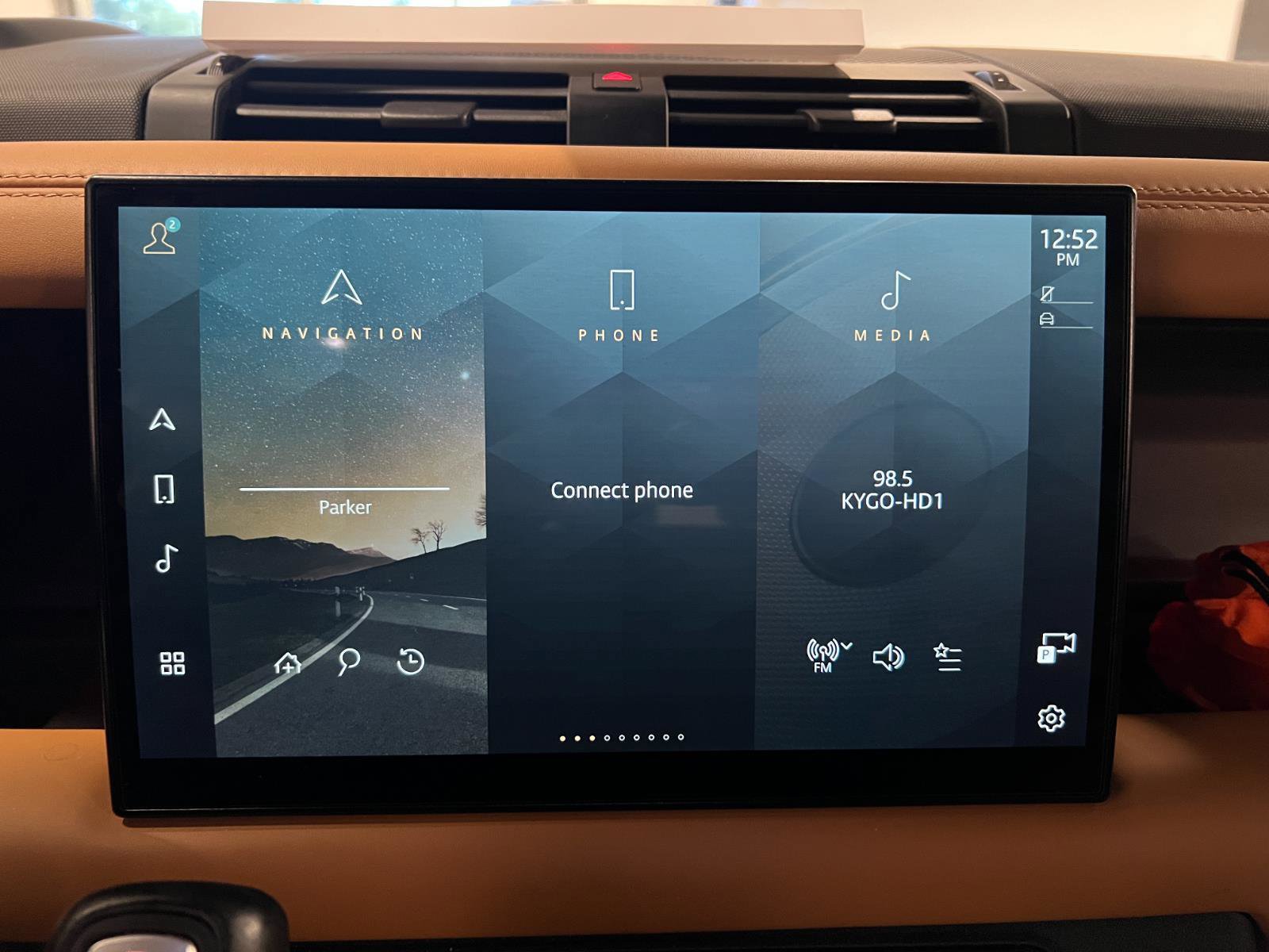 Used 2023 Land Rover Defender 90 X image 16