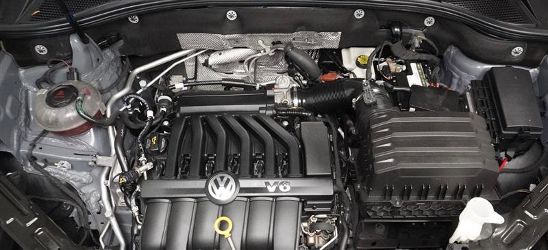 Used 2021 Volkswagen Atlas Cross Sport SEL Premium image 47