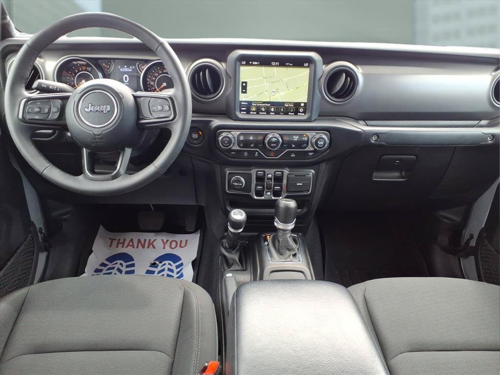 Certified 2023 Jeep Gladiator Sport AWD/4WD image 21