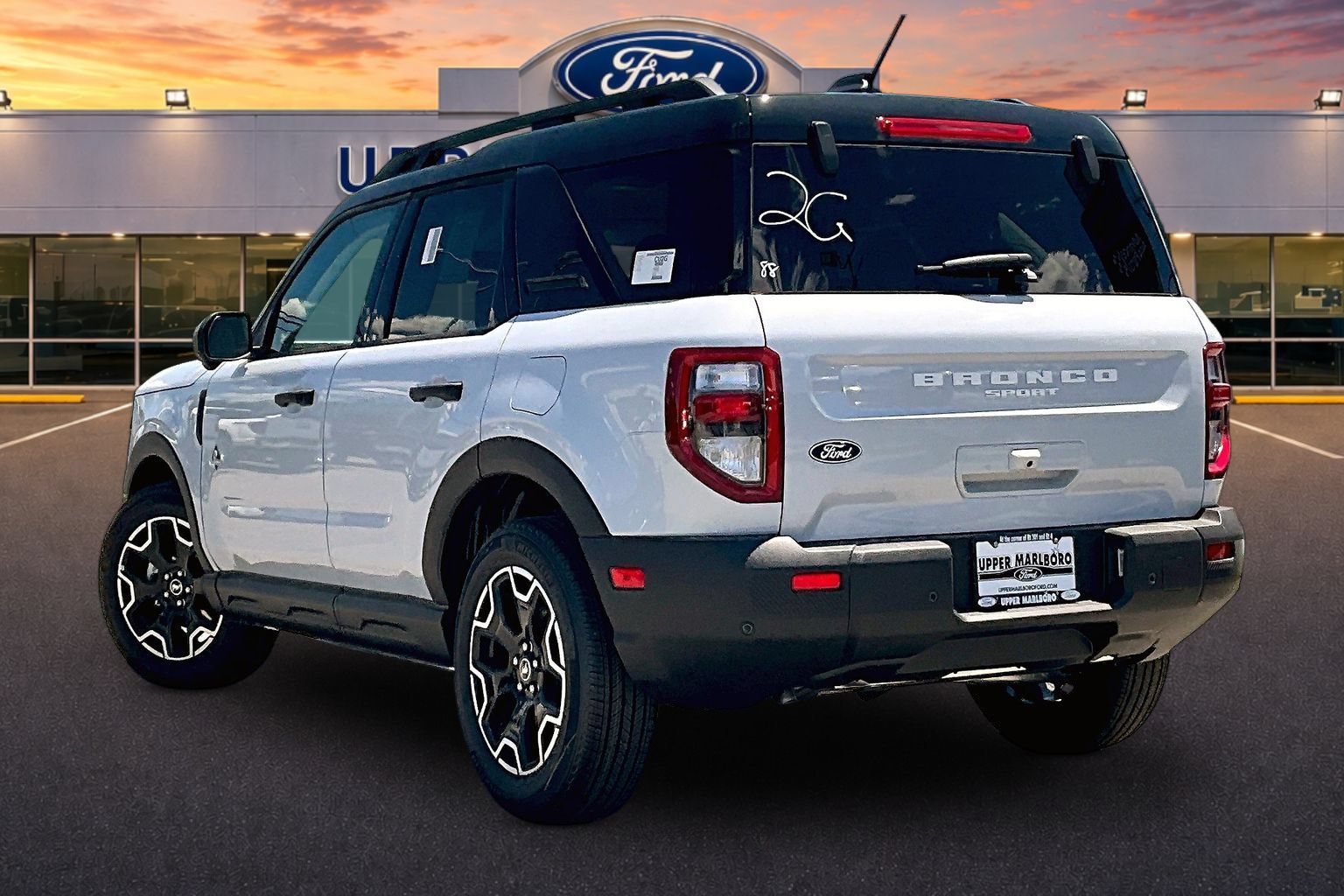 New 2026 Ford Bronco Sport Outer Banks w/ Outer Banks Tech Package+ AWD/4WD image 3