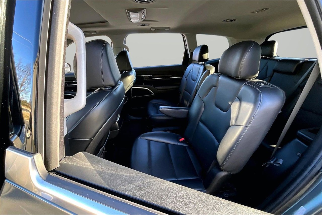 Used 2023 Kia Telluride S w/ S Sunroof Package image 22