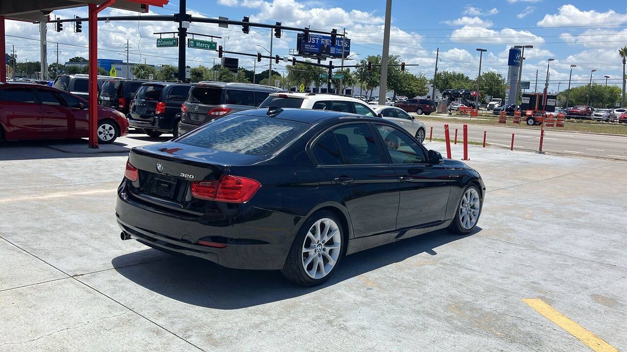Used 2014 BMW 320i Sedan RWD image 6