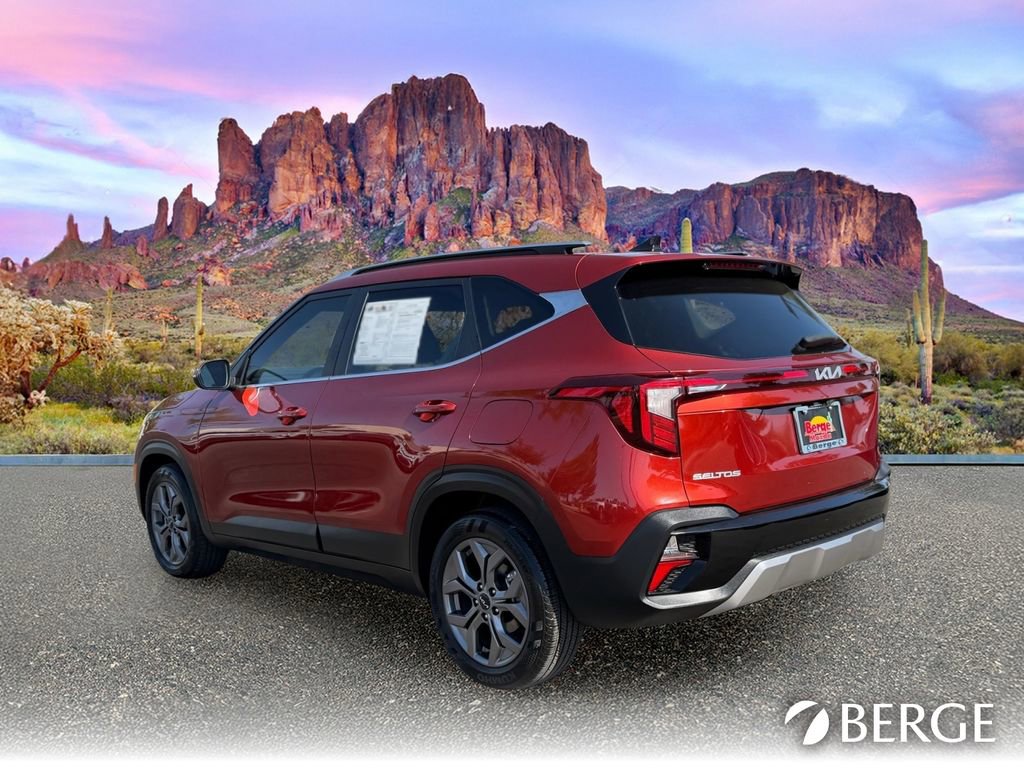 Used 2024 Kia Seltos S FWD image 4