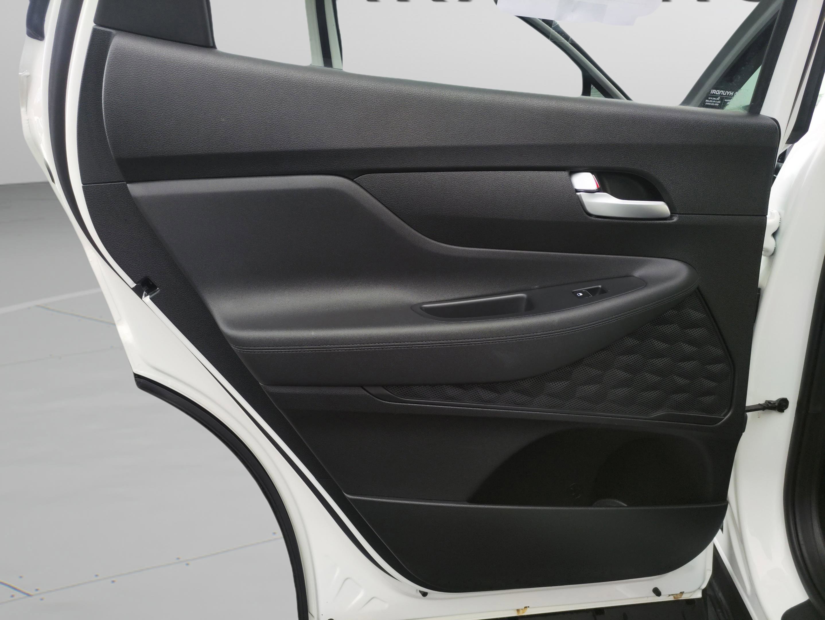 Used 2023 Hyundai Santa Fe XRT image 27