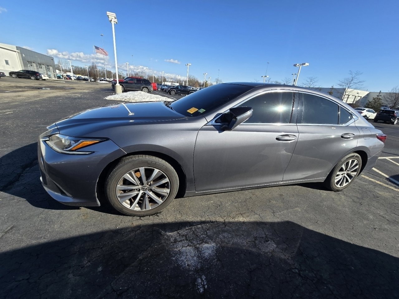 Used 2021 Lexus ES 350 w/ Premium Package image 4