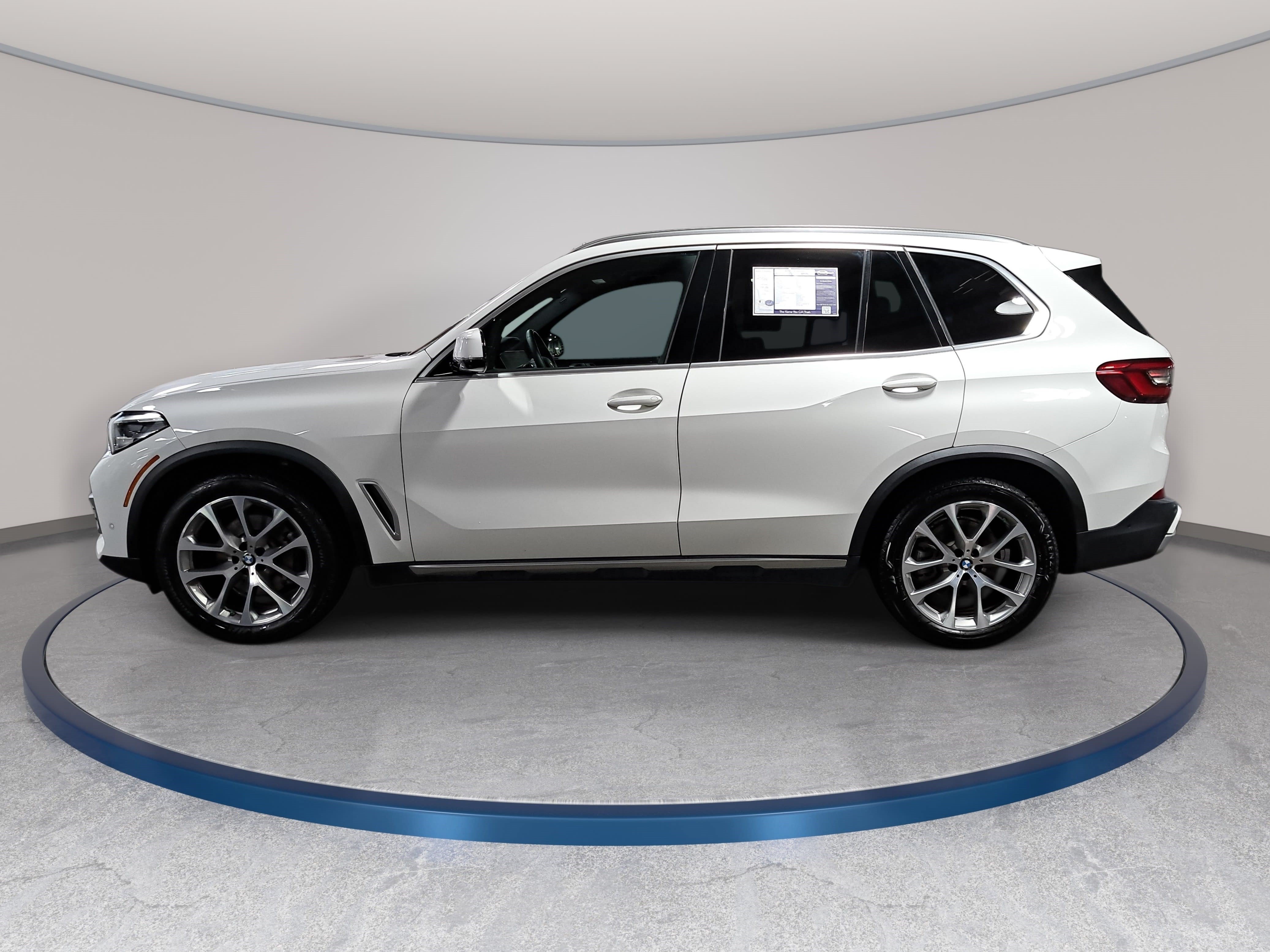 Used 2019 BMW X5 xDrive40i w/ Premium Package 2 AWD/4WD image 8
