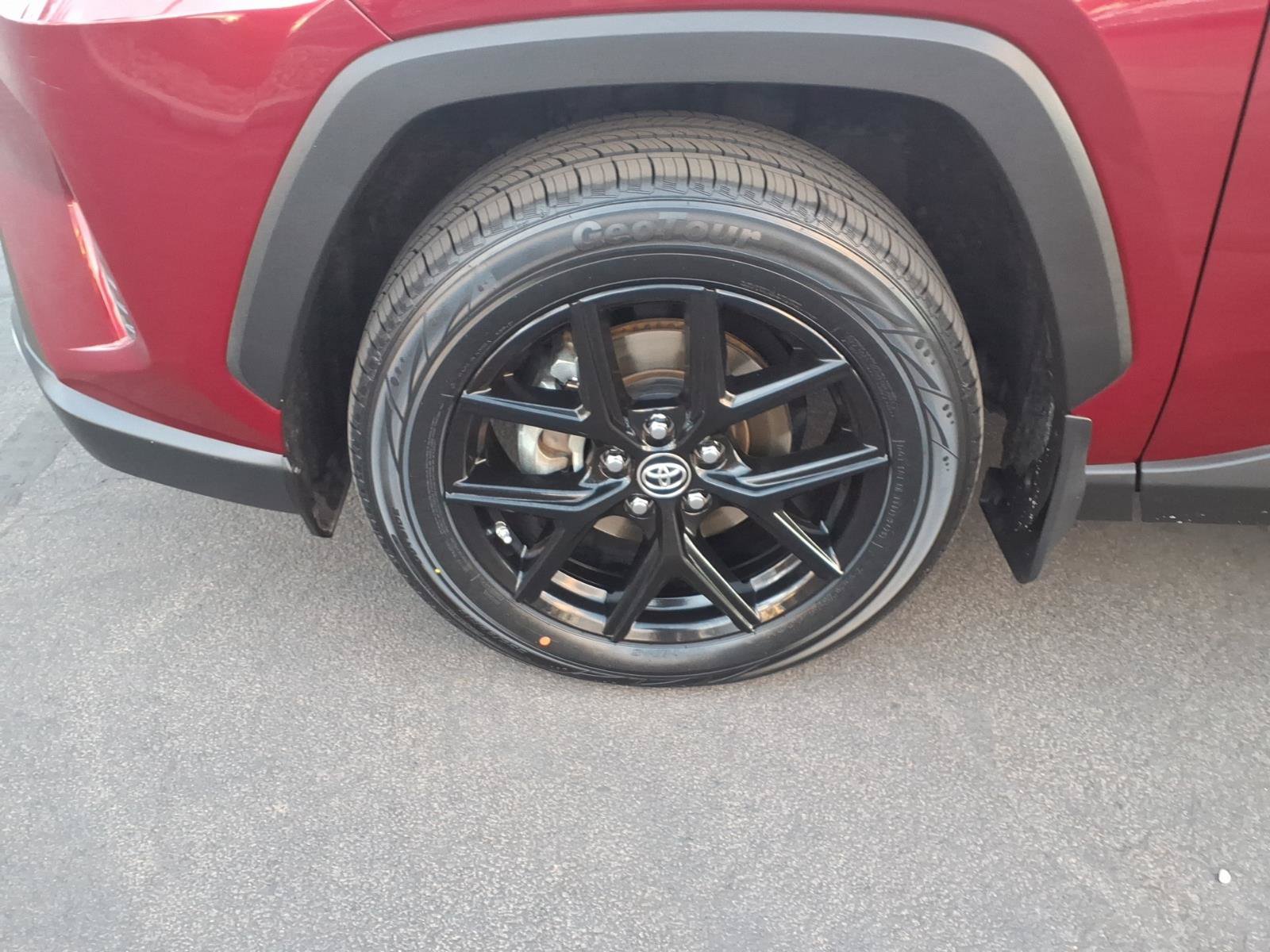 Certified 2019 Toyota RAV4 Limited AWD/4WD image 9