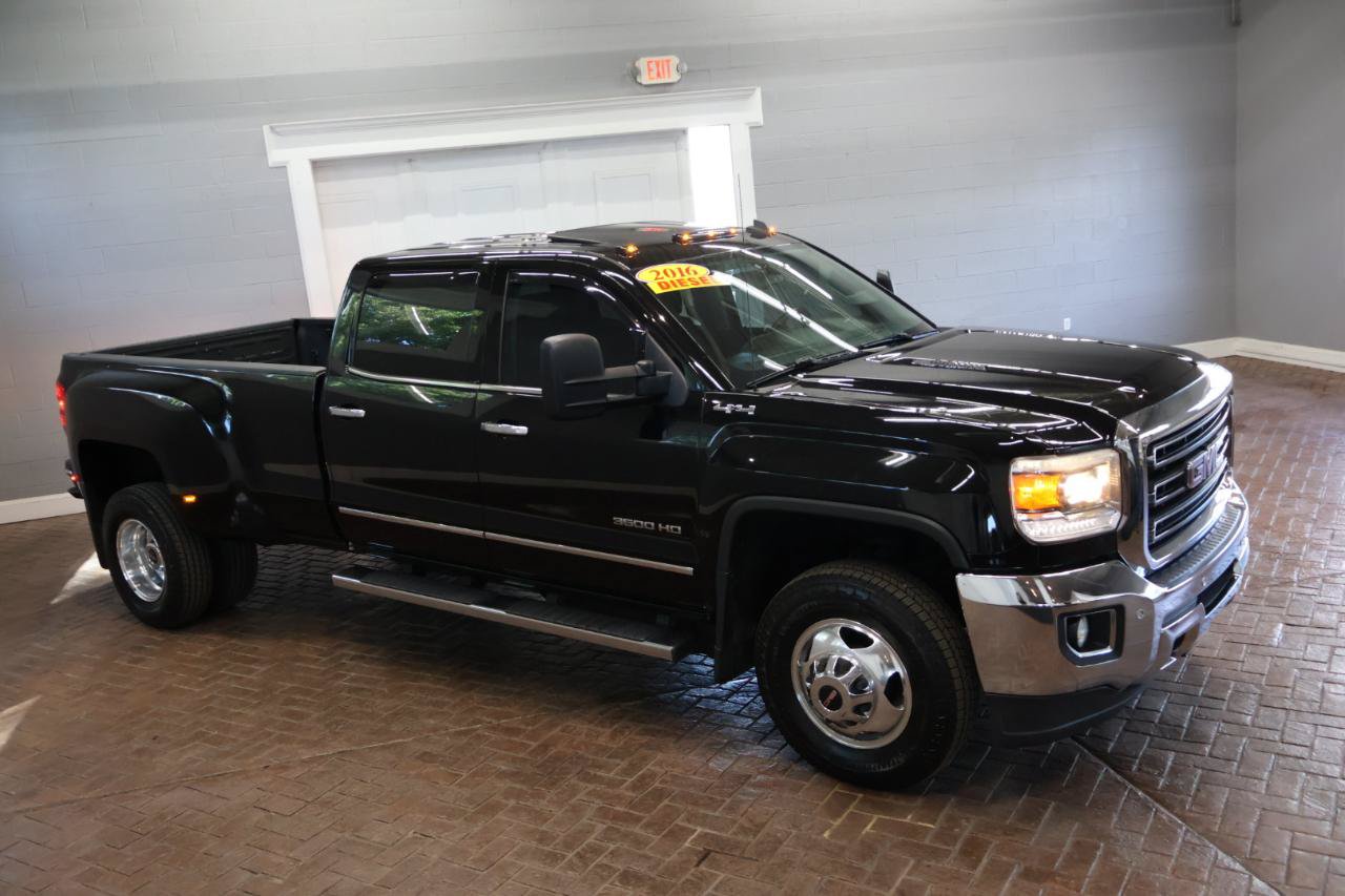 Used 2015 GMC Sierra 3500 SLT w/ Duramax Plus Package AWD/4WD image 5