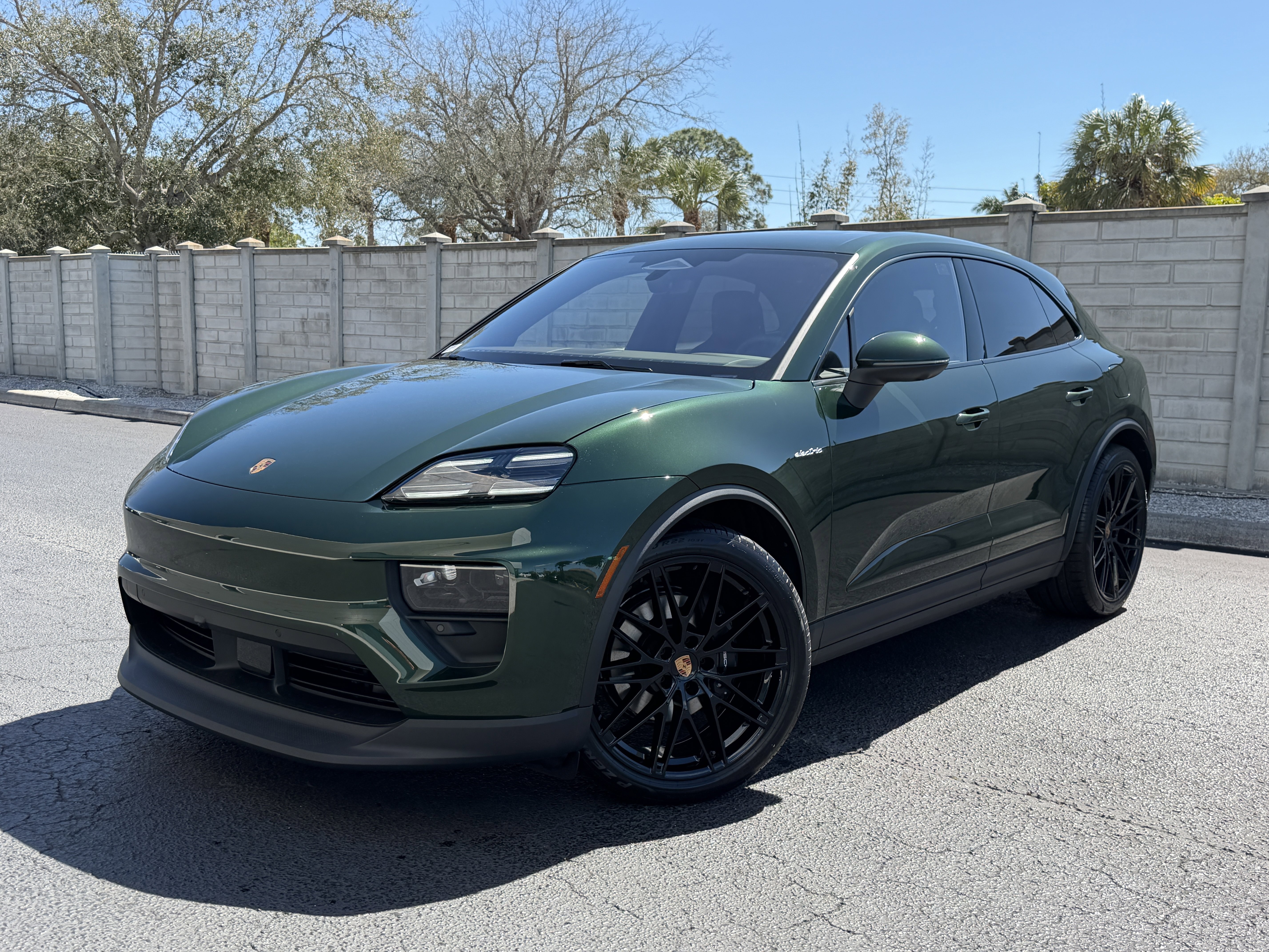 New 2026 Porsche Macan 4 Electric